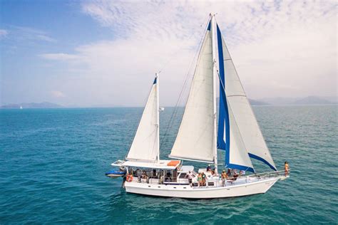 Kiana Whitsundays Sailing Adventures
